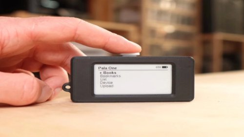 Pala One: E-Reader Terkecil Seukuran AirPods Kini Hadir