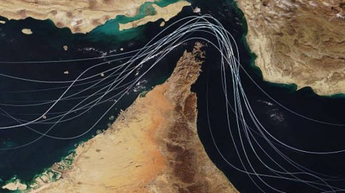 Tol Laut Pertama Dunia Pakai Kripto: Iran Wajibkan Tanker Bayar Rp32 Miliar dalam Bitcoin