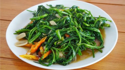 Biar Tumis Kangkung Lebih Wangi dan Gurih, Rahasianya Ada di Bahan Ini...