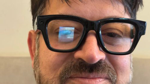 Bahaya Privasi Smart Glasses: Cara Tahu Jika Anda Direkam