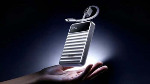 Ugreen P6 45W Resmi Meluncur, Power Bank Pintar dengan Layar TFT dan Kabel Terintegrasi