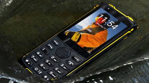 Ponsel Ulefone Armor Mini 5 dengan tiga slot kartu dan baterai yang bisa dilepas (Photo: Ulefone), Perpaduan Unik Antara Ponsel Klasik Dan Android, Tampilan layar sentuh pada ponsel Ulefone Armor Mini 5 yang mungil (Photo: Ulefone), Layar Sentuh Mungil Dan Navigasi Tombol Fisik, Ketahanan Ekstrem Untuk Penggunaan Luar Ruangan, Spesifikasi Internal Dan Dukungan Jaringan LTE, Baterai Yang Bisa Dilepas Dan Fitur Kamera Dasar, Ulefone Armor Mini 5 Hadir Sebagai Ponsel Tangguh Mini Seharga Rp1,5 Jutaan