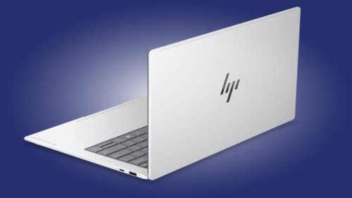 Laptop HP OmniBook X 14 berwarna perak dengan desain tipis dan elegan (Photo: HP), Performa Tangguh dengan Prosesor Intel Panther Lake, Layar OLED Super Terang untuk Kebutuhan Visual, Grafis Intel Arc B390 dan Desain yang Ringkas, Informasi Harga dan Ketersediaan Global, HP OmniBook X 14 Meluncur Secara Global dengan Layar OLED 1100 Nit Mulai Rp22 Jutaan