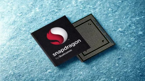 Performa Lebih Kencang untuk Aktivitas Berat, Kualitas Kamera Dipengaruhi oleh Chipset, Lebih Hemat Baterai dan Tidak Mudah Panas, Dukungan Konektivitas yang Lebih Lengkap, AI Menjadi Pembeda Terbesar di Era Modern, Dukungan Software Lebih Panjang, Perbedaan Chipset Biasa dan Premium: 6 Keunggulan yang Wajib Diketahui Sebelum Beli HP