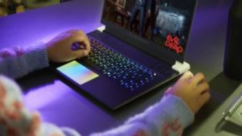 Membongkar Kekuatan Inti: Performa Kelas Desktop, Era Portabilitas Baru: Ringan Tanpa Kompromi, Mengelola Anggaran: Strategi Harga Laptop Gaming Premium, Prospek Pasar dan Keputusan Pembelian Terbaik, Transformasi Laptop Gaming 2026: Pilih Performa atau Portabilitas?