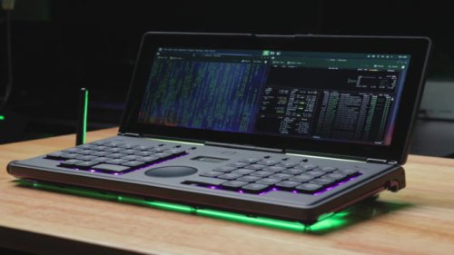 CMDeck: Laptop DIY 12 Inci yang Fungsional dan Ergonomis
