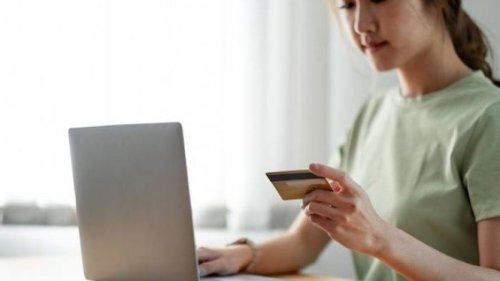 Jangan Asal Gesek! Ini 7 Cara Hindari Utang Menumpuk Gara-gara Kartu Kredit