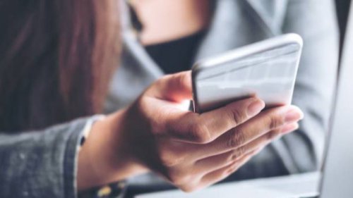 Nomor HP Kamu Dipakai Pinjaman Online Tanpa Izin? Ini Tips Cara Cek dan Langkah Amannya!