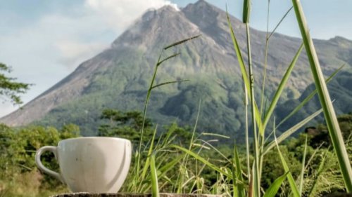 Jalur Tercepat ke Deles Indah dari Solo, Cuma 1 Jam!