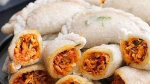 1. Ceker Mercon, 2. Tahu Cabe Garam, 3. Bakso Goreng Pedas, 4. Cireng Isi Ayam Pedas, 5. Keripik Singkong Balado, 6. Mie Lidi Pedas, 7. Otak-Otak Pedas, 8. Telur Gulung Pedas, Bosan Seblak? Ini 8 Ide Makanan Pedas untuk Jualan, Bikinnya Gampang
