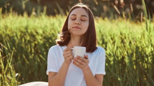 Farm Girl Summer Jadi Tren Baru di Kalangan Gen Z, Ajak Slow Living dan Hidup Hemat Ala Pedesaan
