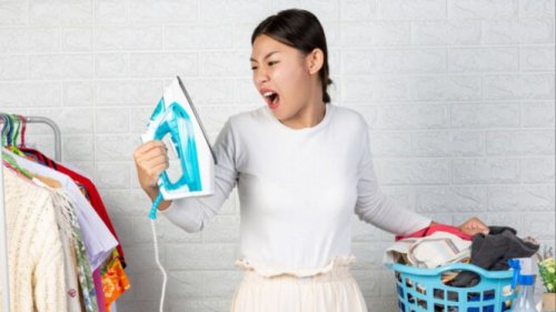 Top 5+ Cara Mudah Atasi Setrika Lengket agar Licin Lagi, Cuma Pakai Bahan Sederhana
