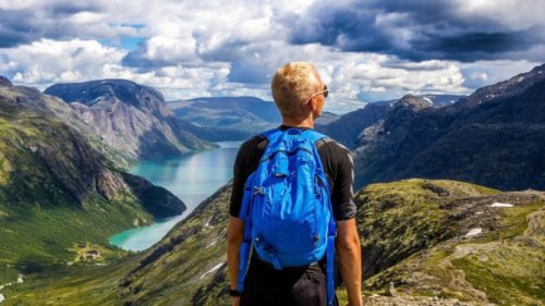 Top 10+ Negara dengan Biaya Hidup Termurah untuk Backpacker, Bisa Liburan Hemat!