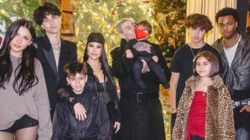 Metode Attachment Style dari Kourtney Kardashian, Efektif Buat Bonding atau Merepotkan?
