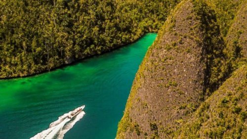 Kisah Tragis di Balik Indahnya Laut Raja Ampat, Ada Kapal Perang Dunia II yang Terlupakan