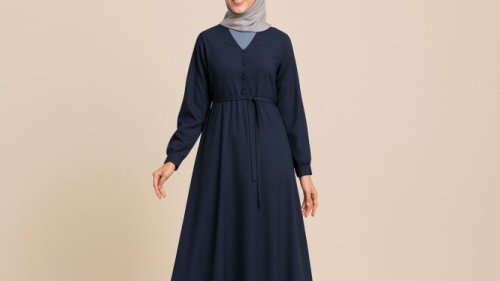 Gamis Polos Elegan, Simpel Tapi Tetap Mewah untuk Berbagai Kesempatan