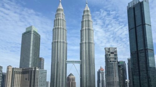 Lowongan Kerja Paling Dicari di Malaysia 2025, Cari Peluang Karier di Negara Tetangga