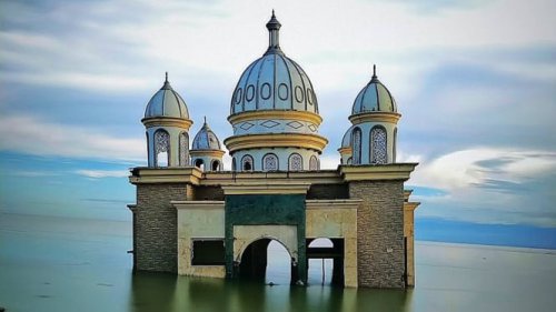 Saksi Bisu Tsunami Palu, Bangunan Tersisa yang Kini Jadi Sasaran Wisatawan