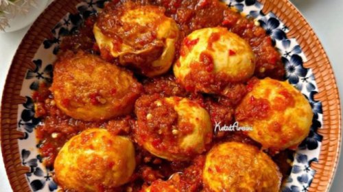 Resep Telur Balado Pedas Manis, Cocok Jadi Lauk Andalan Nasi Uduk