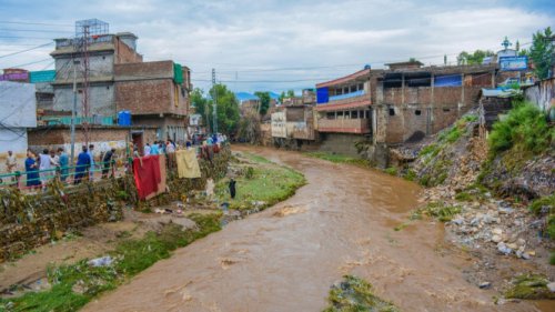 Waspada Penyakit Pada Anak yang Muncul Pasca Banjir, Hindari Hal Ini