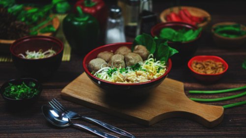 Sering Makan Bakso? Waspadai Kandungan MSG dan Lemaknya Bisa Picu Risiko Hipertensi