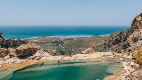 Keunikan Ekosistem Pulau Socotra, Pulau Socotra, Misteri Dajjal dan Signifikansi Keagamaan, Kondisi Terkini dan Akses Wisata, Pulau Socotra, Pengalaman Wisata dan Budaya Lokal, Tantangan dan Daya Tarik Wisata Ekstrem, Kondisi Terkini Tempat Persembunyian Dajjal