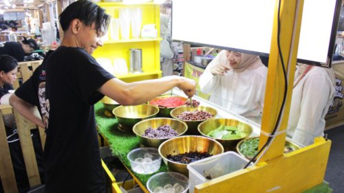 Ada Kampung Kuliner Nusantara di Cibubur Junction, Makanannya Diboyong Langsung dari Daerah Asal