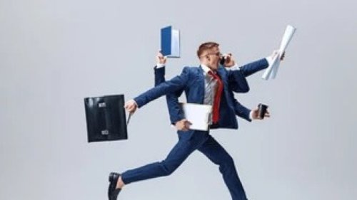 Apa Itu Brain Rot dan Bagaimana Multitasking Memicunya?, Dampak Negatif Multitasking pada Otak dan Mental, Multitasking Digital: Pemicu Brain Rot di Era Gadget, Bagaimana Cara Mengurangi Multitasking dan Melindungi Otak?, Suka Multitasking? Hati-hati Otak Bisa Overload hingga Sebabkan Brain Rot
