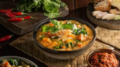 Top 5+ Makanan Khas Manado yang Halal, Rasanya Bikin Pengen Balik Lagi