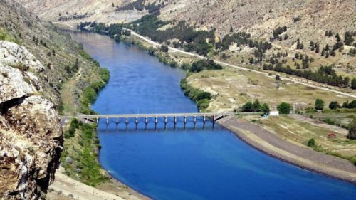 Sungai Eufrat Dibanjiri Emas Misterius, Tanda Kiamat Sudah Dekat?