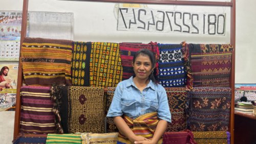 Tak Hanya Jaga Warisan Budaya, Kain Tenun Larantuka Bisa Go Internasional