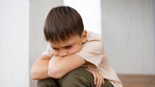 Kenali Tanda Anak Ansos, Apakah Perlu Dikhawatirkan?