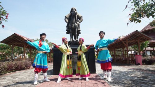 Serasa Jadi Kaisar Genghis Khan di Mongolia, Tanjung Lesung