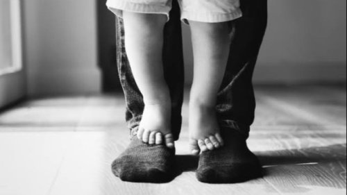 Benarkah Pola Asuh yang Salah Bisa Membentuk Anak Jadi Narsistik? Ini Penjelasannya