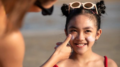 Top 5+ Merk Sunscreen untuk Anak, Cocok Buat Kulit Sensitif