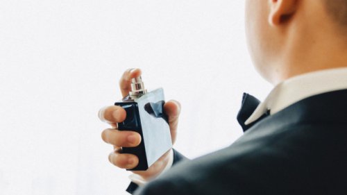 Tips Bikin Parfum Tetap Tahan Lama Biar Doi Makin Lengket