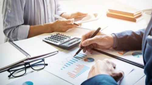 AI Mulai Mencuri Lowongan Kerja, Ini Deretan Profesi yang Paling Terancam Hilang di Masa Depan