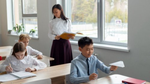Mindfulness sebagai Pendekatan Pendidikan Holistik: Bagaimana Dampaknya pada Anak?