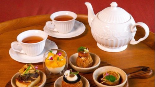 Kreasi 'Art on a Board', Perpaduan Afternoon Tea dan Gastronomi Asia