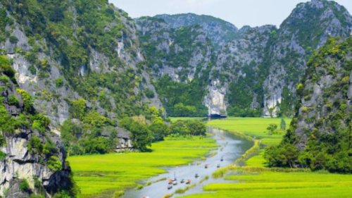 Mau Eksplor Keindahan Alam Vietnam? Ada Diskon Tiket Pesawat Hingga 50 Persen