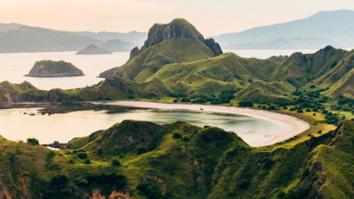 Jadi Kawasan Strategis Pariwisata Nasional, Sampah Kini Masalah Prioritas di Labuan Bajo