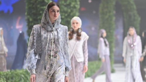 Penampilan di Hari Raya dengan Sentuhan Andalusia, Cara Terlihat Anggun Tanpa Mencolok
