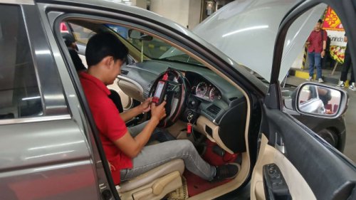 Waspada! Kenali 5 Tanda Mobil Bekas Pernah Mengalami Kecelakaan