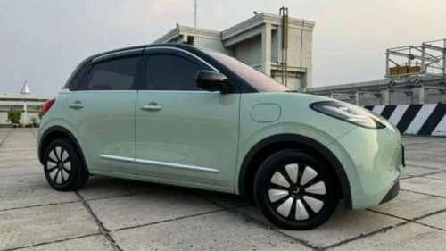 Perang Harga Kendaraan Listrik Buat Pedagang Mobil Bekas Waspada