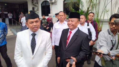 Dedi Mulyadi Tak Pakai Helm saat Dibonceng, Patwal Dishub Ditilang