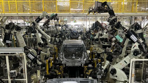 Menperin Minta Pabrikan Otomotif Tidak PHK dan Tambah Investasi