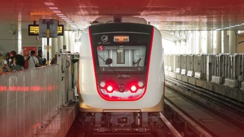 Top 15+ Golongan yang Berhak Naik Transjakarta, MRT dan LRT Gratis