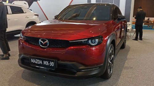 Mazda Targetkan 800 SPK di GIIAS 2025, Turun dari Tahun Lalu