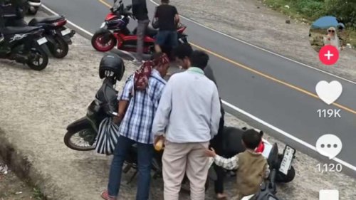 Desta Kecelakaan Saat Touring Pakai Ducati DesertX di NTB
