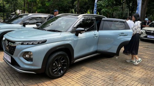 Varian Termahal Suzuki Fronx Ramai Peminat, Cek Harganya di Sini